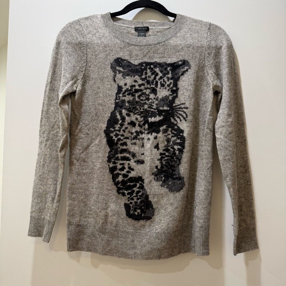 Gray Wool Cashmere Blend Baby Leopard Graphic Crewneck Sweater indie preppy cute